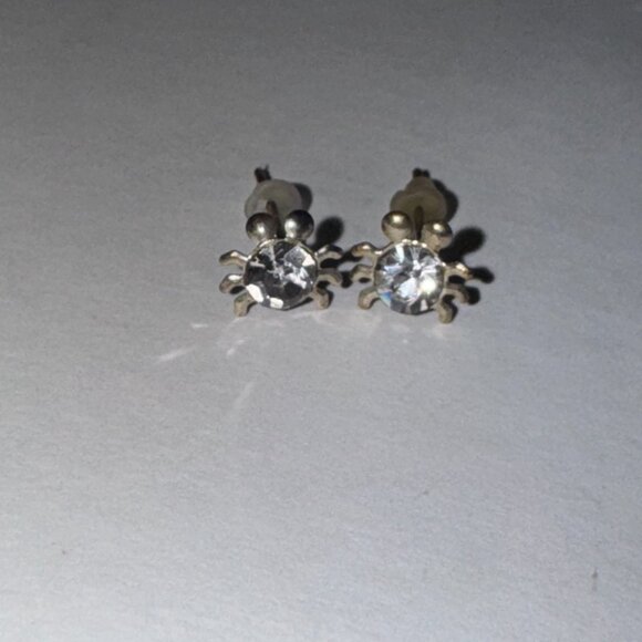 Clear Cute 8.25mm Sterling Silver Spider Post Earrings - Picture 4 of 10